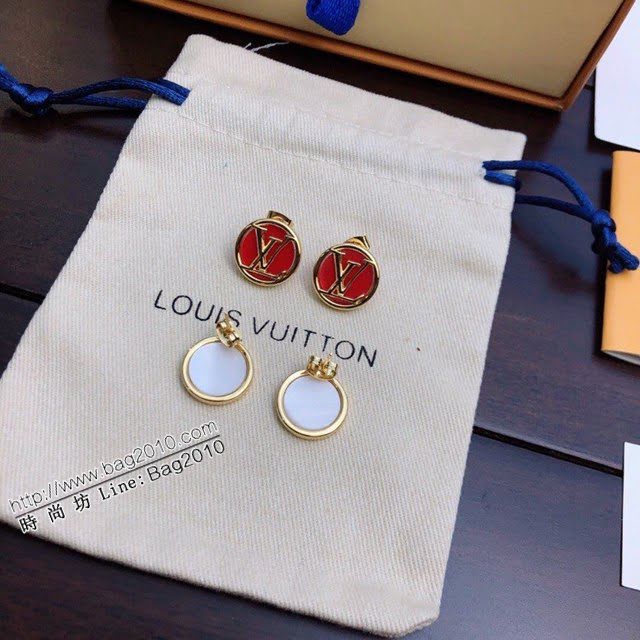 Louis Vuitton新款飾品 路易威登母貝耳環 LV圓形字母耳釘  zglv2098